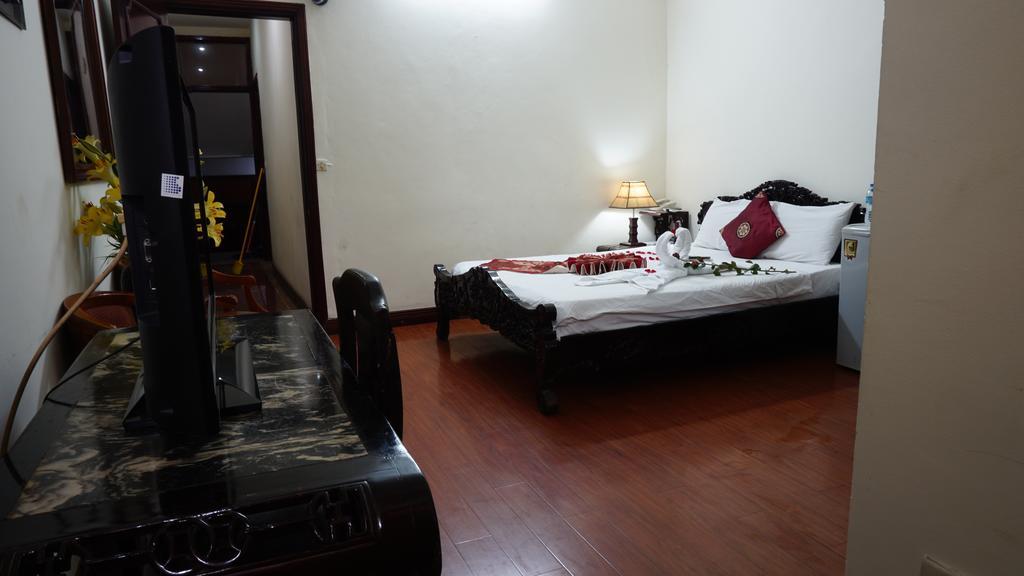 Hanoi Golden Moon Guest House & Travel Hanói Exterior foto