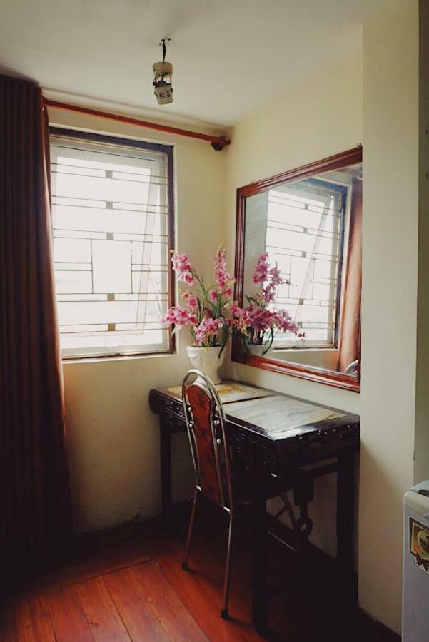Hanoi Golden Moon Guest House & Travel Hanói Exterior foto