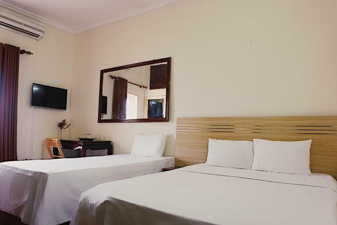 Hanoi Golden Moon Guest House & Travel Hanói Exterior foto